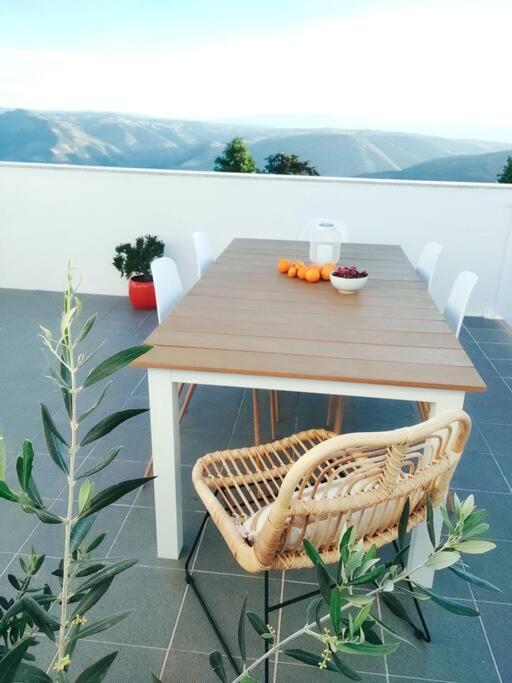 Douro Valley Terrace Apartments Armamar Exterior foto